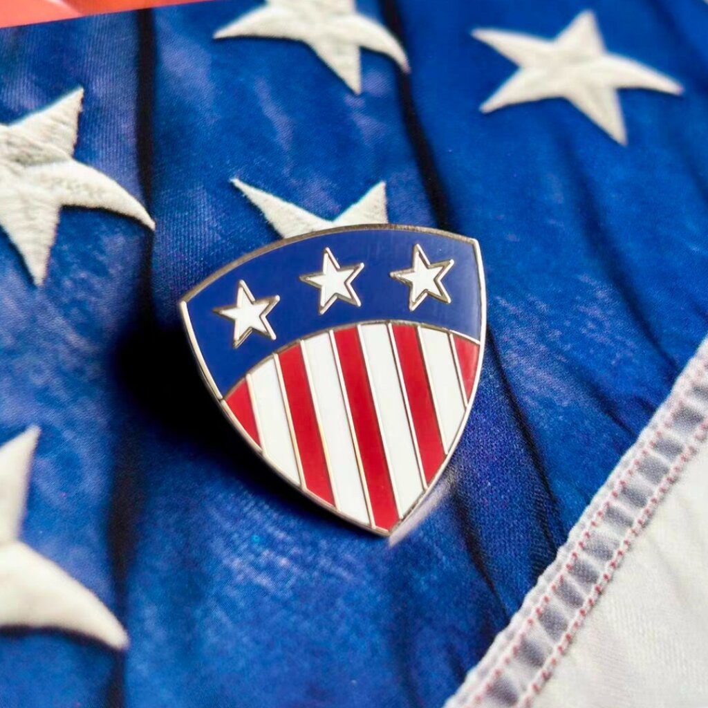 amercian flag pin defender