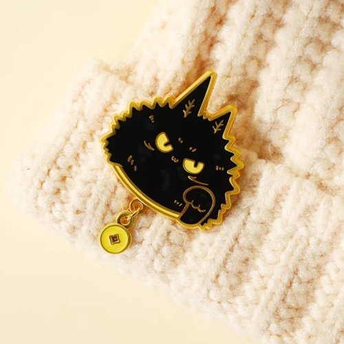 black cat lapel pin